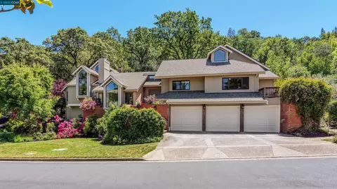 27 Toledo Dr, Lafayette, CA 94549 photo 1