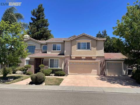 4212 Crown Valley Way, Modesto, CA 95356 photo 1