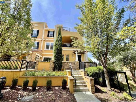 4683 Perugia St, Dublin, CA 94568 photo 1