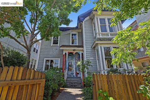 2216 Blake St #A, Berkeley, CA 94704 photo 1