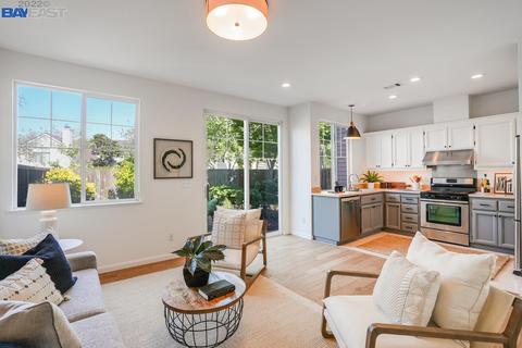 130 Orr Rd, Alameda, CA 94502 photo 1