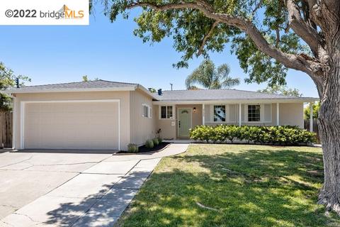 3155 Reva Dr, Concord, CA 94519 photo 1