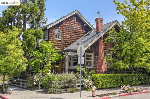 2747 Fulton St, Berkeley, CA 94705 photo 1