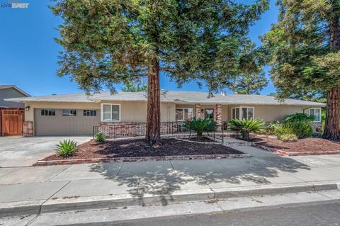 335 Estates St, Livermore, CA 94550 photo 1