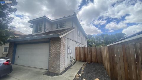 368 Regency Cir, Vacaville, CA 95687 photo 1