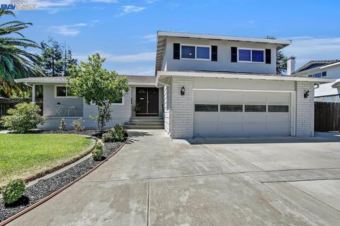 6177 Honeysuckle Dr, Newark, CA 94560 photo 1