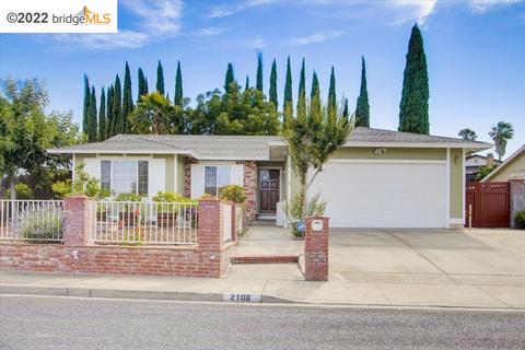 2108 Sugartree Dr, Pittsburg, CA 94565 photo 1