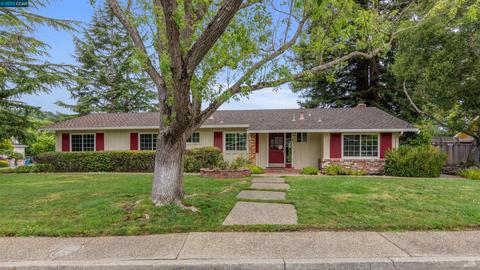 1 Ross Dr, Moraga, CA 94556 photo 1