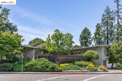 233 Hillcrest Rd, Berkeley, CA 94705 photo 1