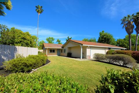 806 Augusta Ct, Concord, CA 94518 photo 1