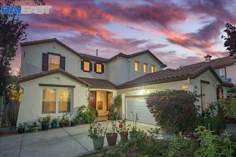 37348 Ingraham St, Newark, CA 94560 photo 1
