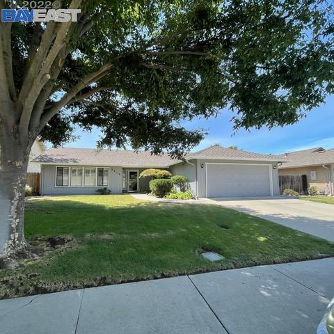 3810 Cape Cod Dr, Stockton, CA 95209 photo 1