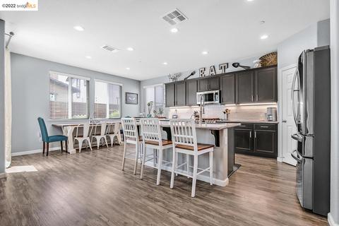 179 Amberwind Cir, Oakley, CA 94561 photo 1