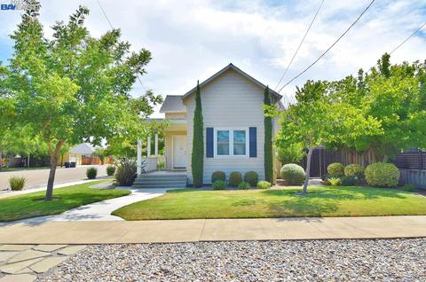 808 S J St, Livermore, CA 94550 photo 1