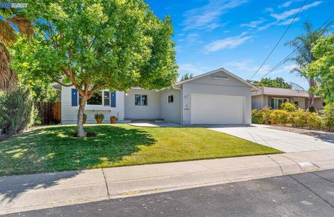 932 Sassel Ave, Concord, CA 94518 photo 1