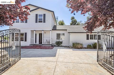 3800 Holmes Rd, Oakley, CA 94561 photo 1
