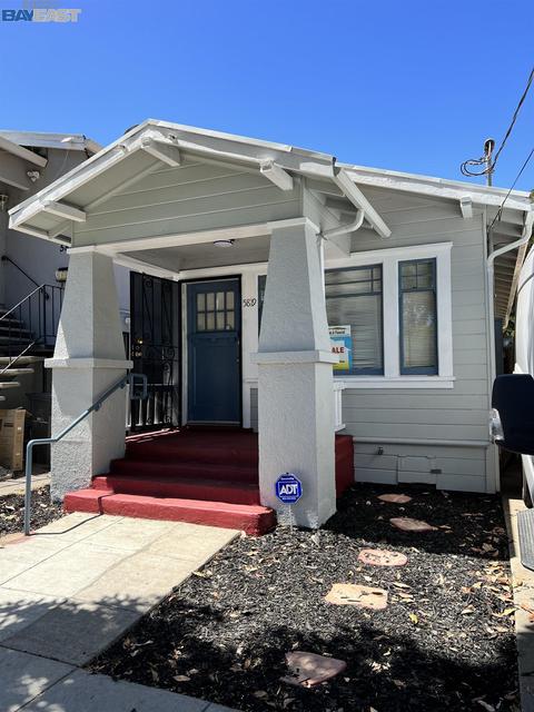 5819 E 17th St, Oakland, CA 94621 photo 1