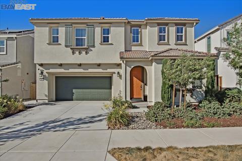 6456 Dan Havicus Dr, Tracy, CA 95377 photo 1