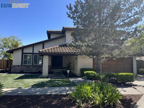 150 Pawnee Pl, Fremont, CA 94539 photo 1