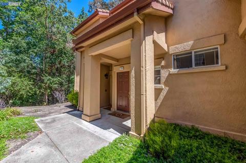 7796 Tuscany Dr, Dublin, CA 94568 photo 1