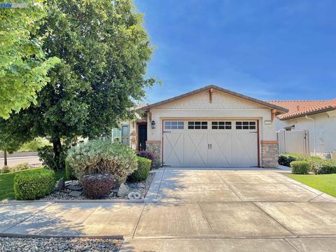 2373 Shadow Berry Dr, Manteca, CA 95336 photo 1
