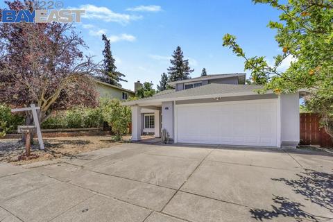125 Jason Ct, Vallejo, CA 94591 photo 1