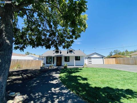 2875 Lane Dr, Concord, CA 94518 photo 1