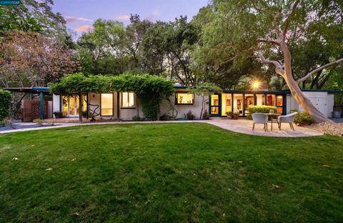 939 Carol Ln, Lafayette, CA 94549 photo 1