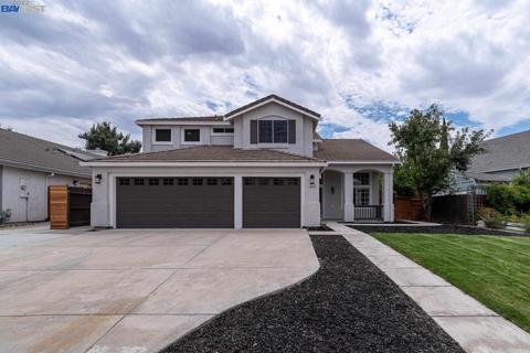 2076 Vivian Ct, Tracy, CA 95377 photo 1