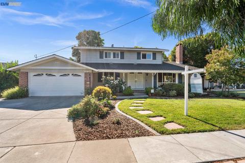 5509 Chapman Dr, Newark, CA 94560 photo 1