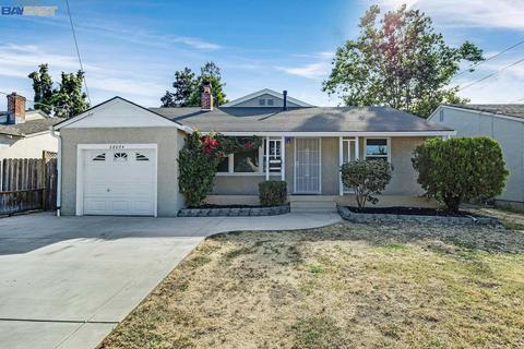 22074 Cameron St, Castro Valley, CA 94546 photo 1