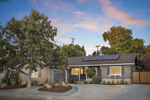 760 Sequoia Woods Pl, Concord, CA 94518 photo 1
