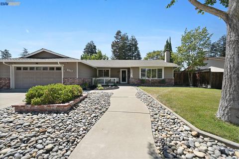 2057 Mars Rd, Livermore, CA 94550 photo 1