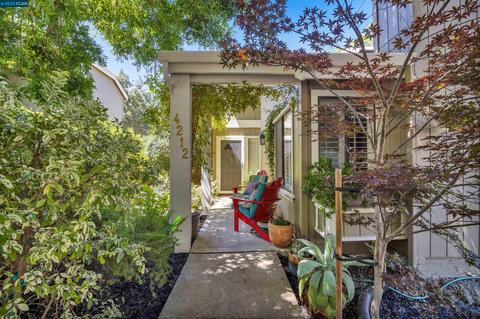4212 Dubhe Ct, Concord, CA 94521 photo 1