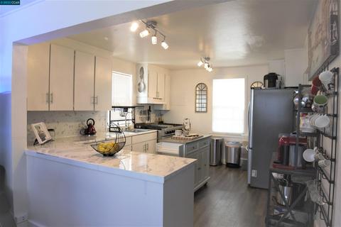 50 Selfridge St, Vallejo, CA 94590 photo 1