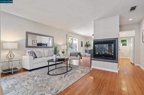 5452 Roundtree Pl #D, Concord, CA 94521 photo 1