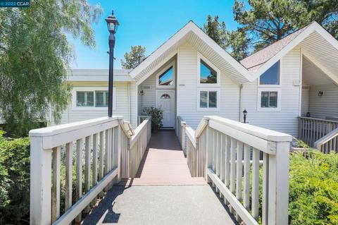 1982 Ascot Dr #C, Moraga, CA 94556 photo 1