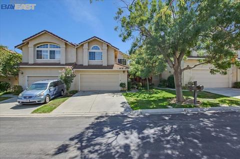 4253 Garibaldi Pl, Pleasanton, CA 94566 photo 1