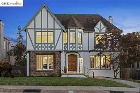 819 Paramount Rd, Oakland, CA 94610 photo 1