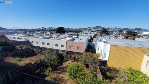 8 Knott Ct, San Francisco, CA 94112 photo 1