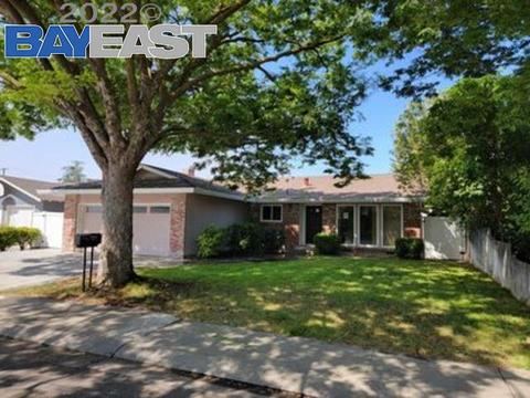 3329 Millwood Dr, Modesto, CA 95355 photo 1