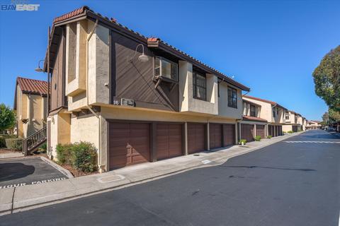 14325 Seagate Dr, San Leandro, CA 94577 photo 1