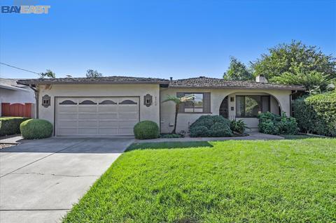 6552 Maple Dr, Dublin, CA 94568 photo 1