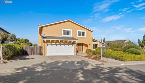 124 Marigold Pl, Hercules, CA 94547 photo 1