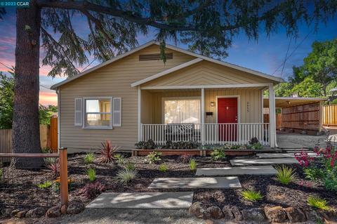 2455 Saxon St, Martinez, CA 94553 photo 1
