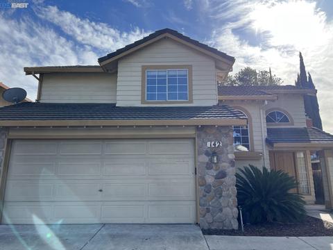 142 Henry Ct, Tracy, CA 95376 photo 1