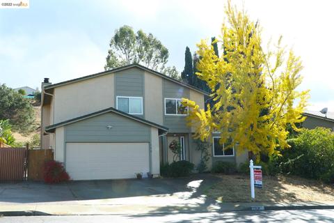 190 Violet Rd, Hercules, CA 94547 photo 1