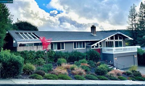 83 Greenfield Dr, Moraga, CA 94556 photo 1