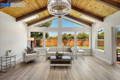 5225 Lodato Ct, Concord, CA 94521 photo 1