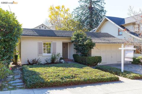 2912 Russell St, Berkeley, CA 94705 photo 1